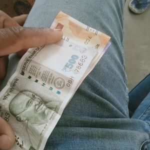 Meet your Posher, Hanifjatu